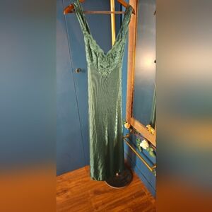 Vintage Green Nightgown